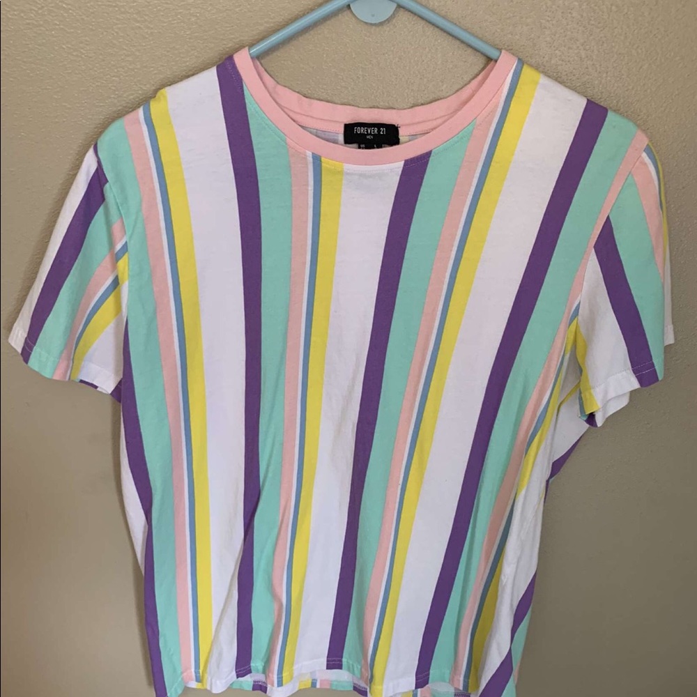 Forever 21 T-shirt